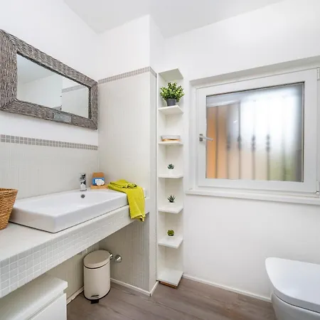 Ferienwohnung Jacaranda Udine Exterior foto