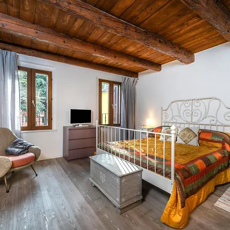Ferienwohnung Jacaranda Udine Exterior foto